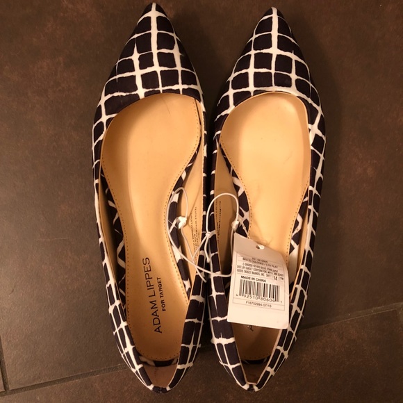 NWT Pointy Flats - Picture 1 of 3